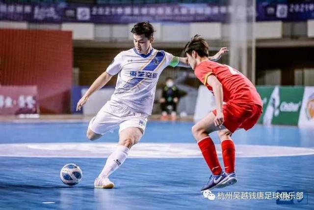 巴萨对贝蒂斯后卫纳坦表现出兴趣，但尚未提出报价